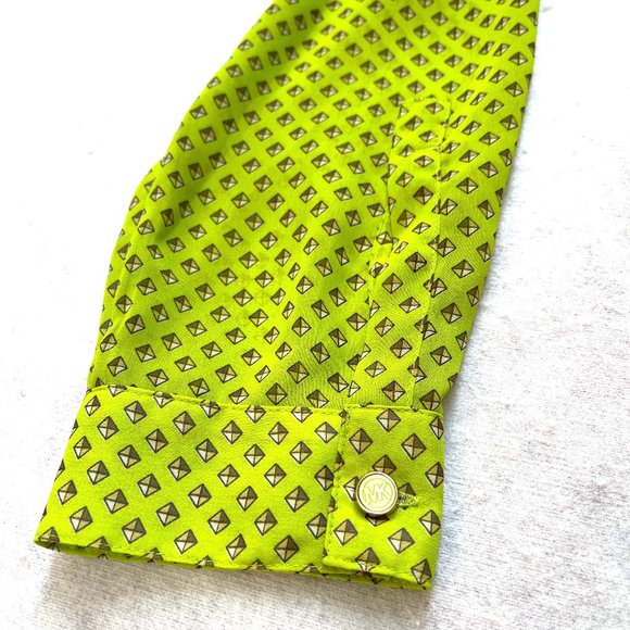 NWT Michael Kors mock neck bottom up blouse M $98 - Picture 6 of 12